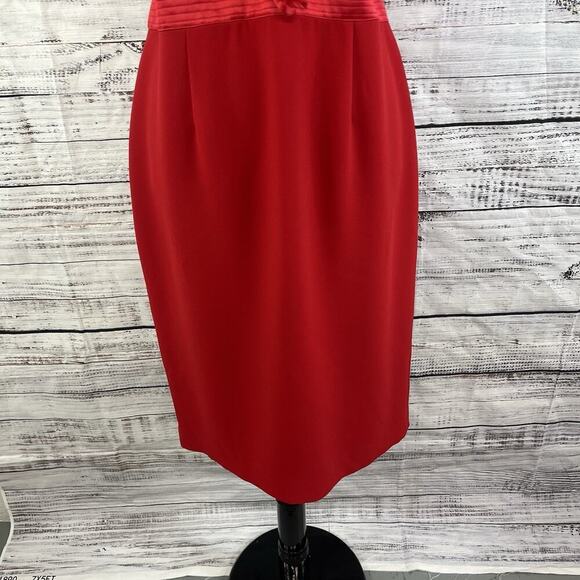 Donna Morgan Dress size 10 Cherry Red Crepe Knee Career Wedding Evening Church - Picture 6 of 9